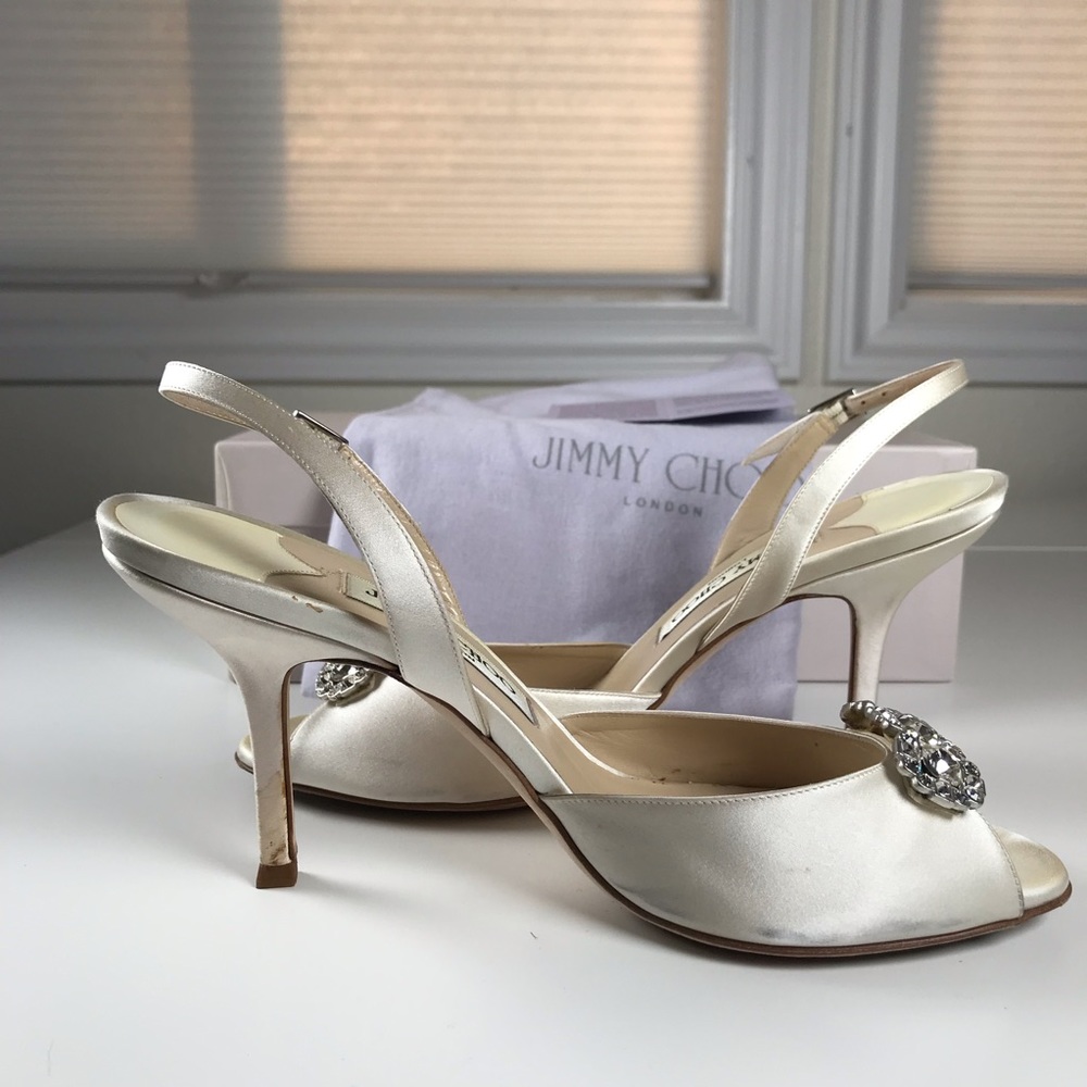 SOLD Jimmy Choo Silk Satin Ivory ‘Regal’ Heels - Picture 5 of 8